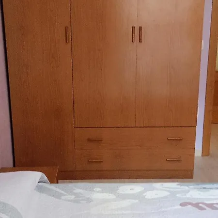 Bonito Bajo Cerca Del Mar Benicarlo